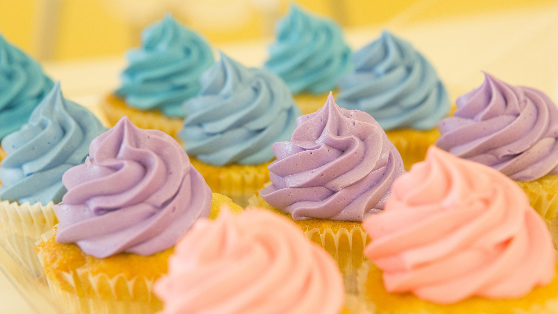 cup cake made of cream charger 