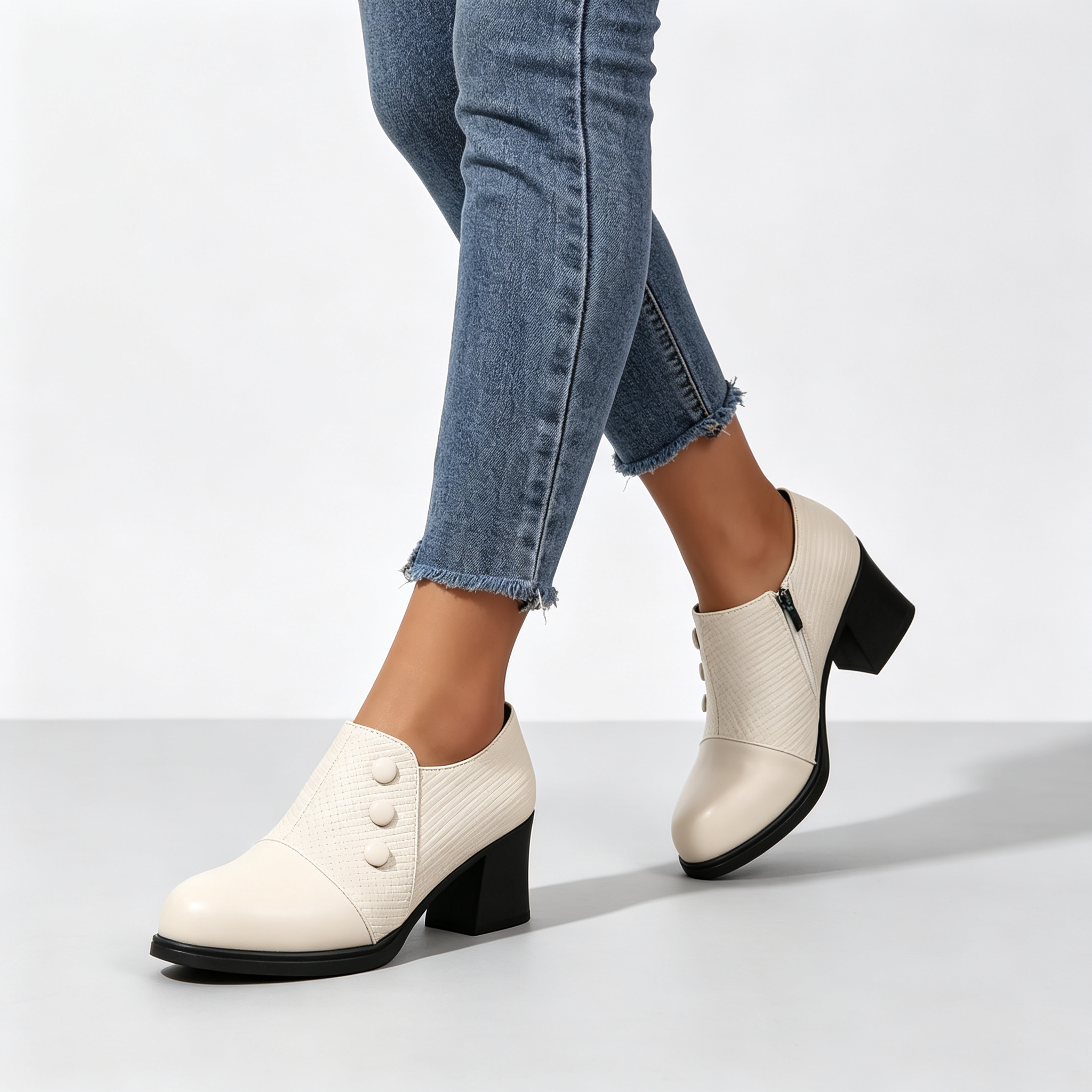 Elegant Women’s Chunky Block Heel Shootie Shoes, Retro Textured Faux Leather Button‑Accent Closed‑Toe Business Casual Footwear