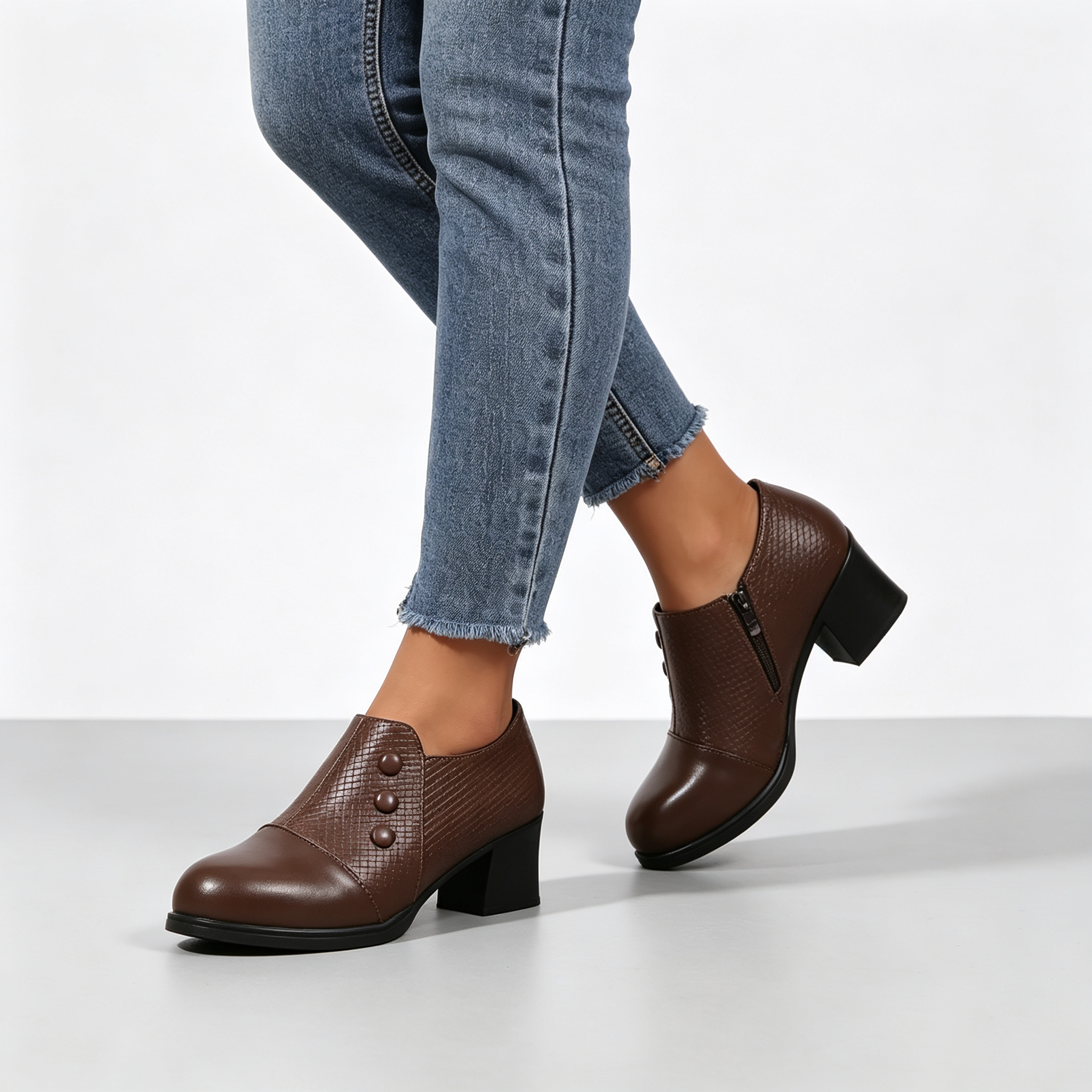 Elegant Women’s Chunky Block Heel Shootie Shoes, Retro Textured Faux Leather Button‑Accent Closed‑Toe Business Casual Footwear