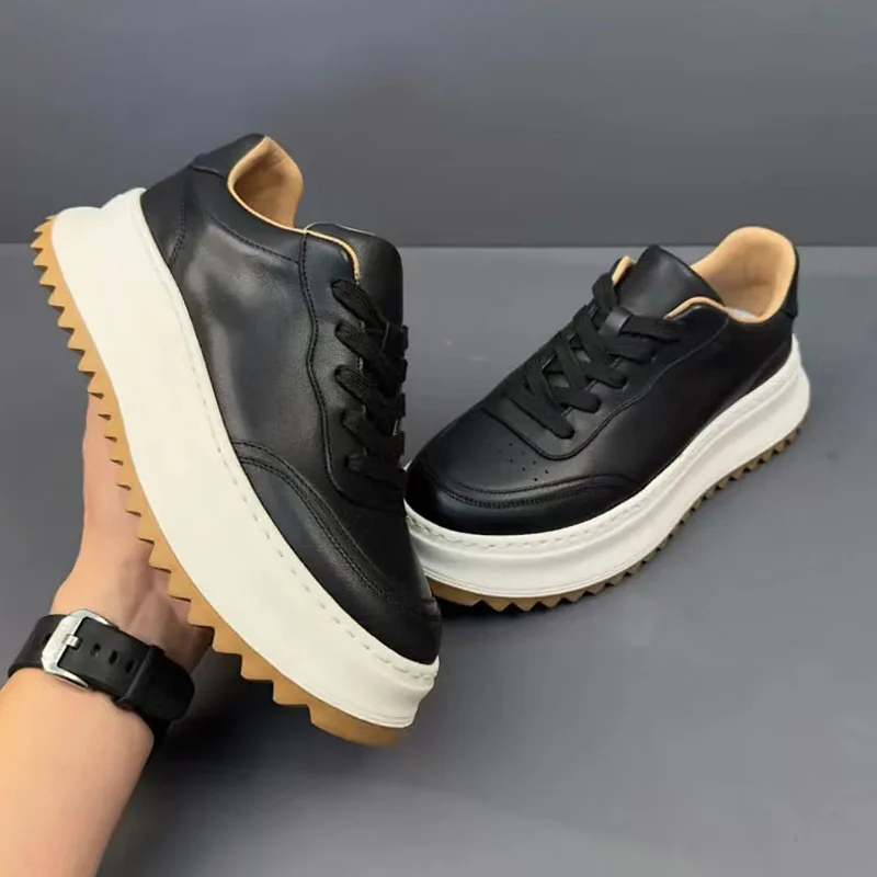 Retro Horsehide Soft Sole Casual Sneakers