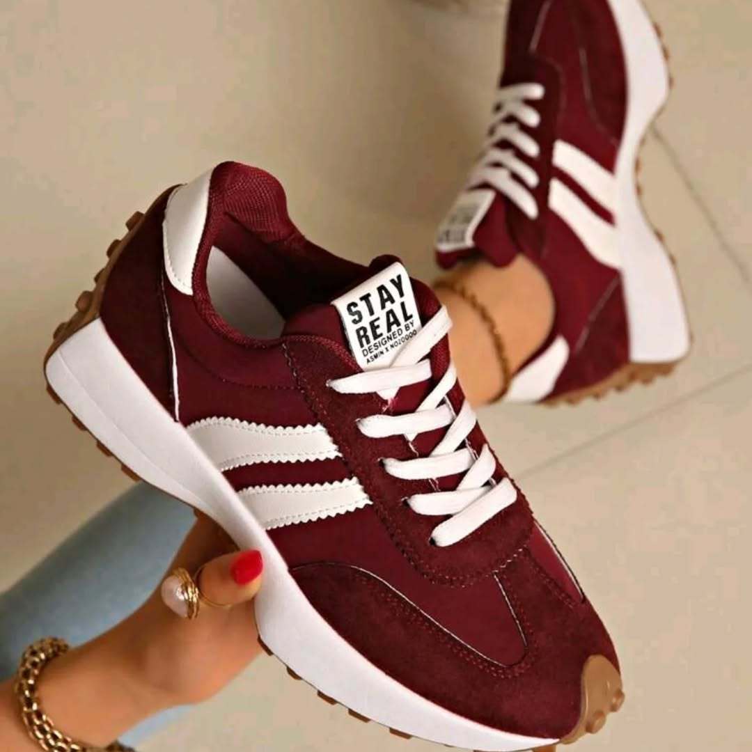 Women's Lace Up Platform Walking Sneaker