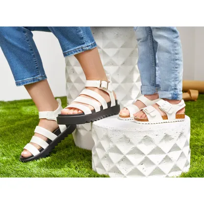 Women's Solid Color Buckle Platform Sandals