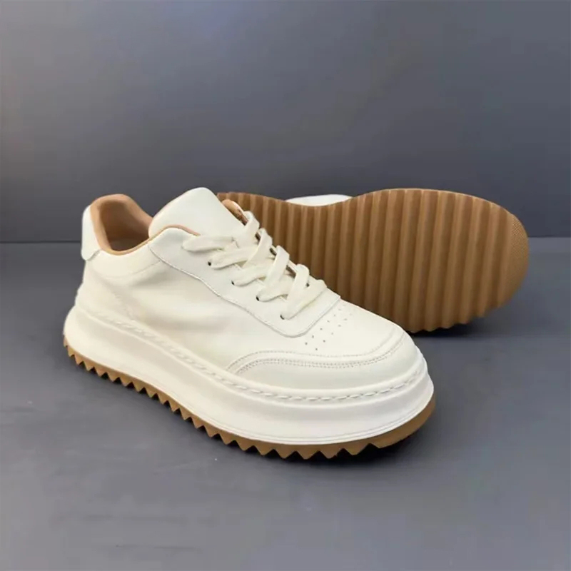 Retro Horsehide Soft Sole Casual Sneakers