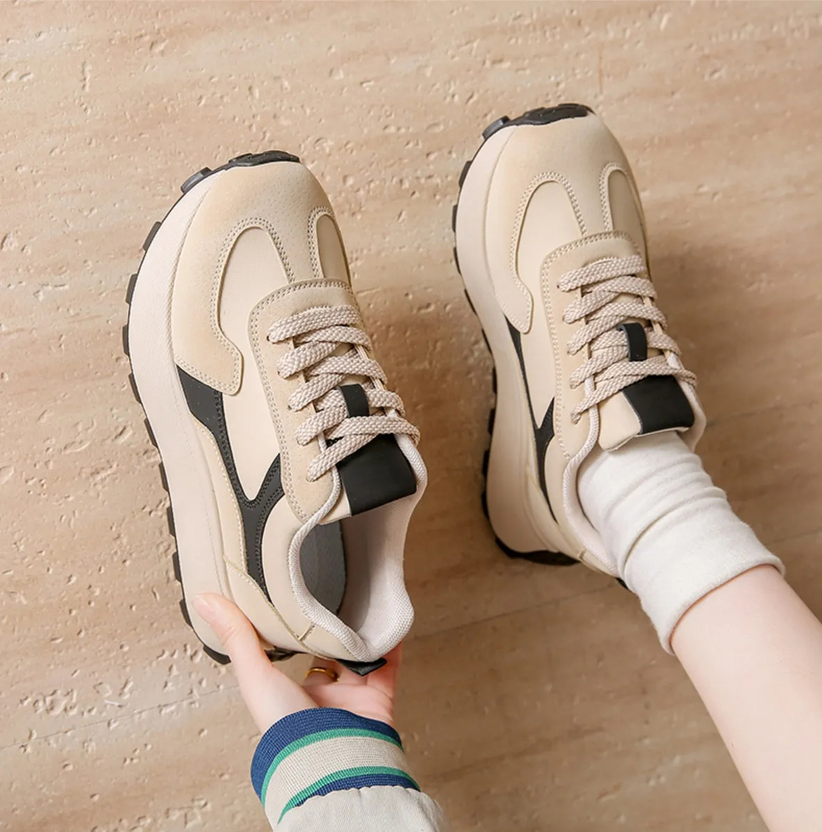 Women's Casual Breathable Orthopedic High-Heeled Walking Shoes