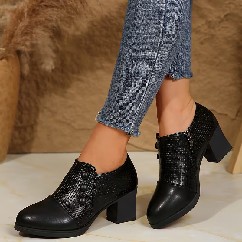 Elegant Women’s Chunky Block Heel Shootie Shoes, Retro Textured Faux Leather Button‑Accent Closed‑Toe Business Casual Footwear