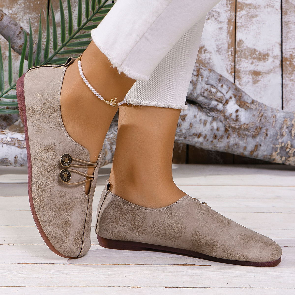 Lightweight Women's Soft Sole Round Toe Flats