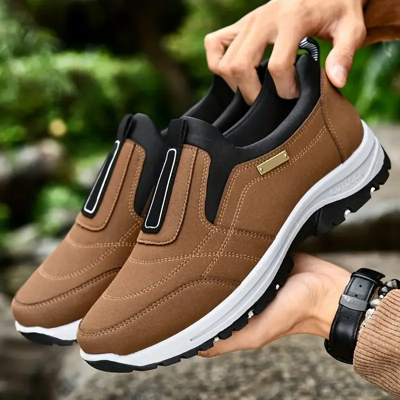 Men’s Lightweight Orthopedic Sneakers