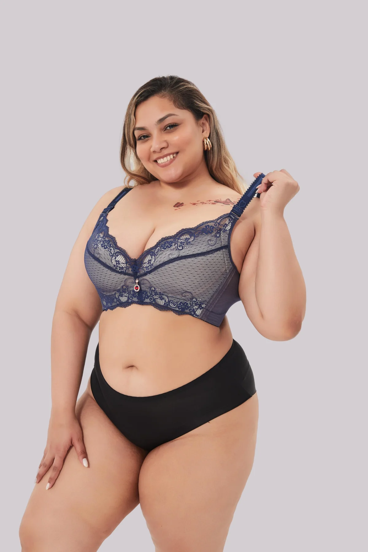 (BUY 1 GET 1 FREE)-EXTRA LIFT ULTIMATE LIFT STRETCH FULL FIGURE SEAMLESS LACE CUT OUT BRA