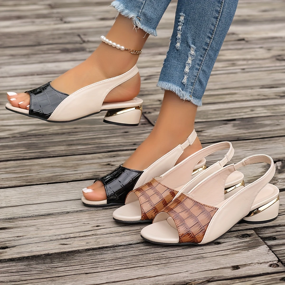 Women'S Two-Tone Sandals With Ankle Cushioning