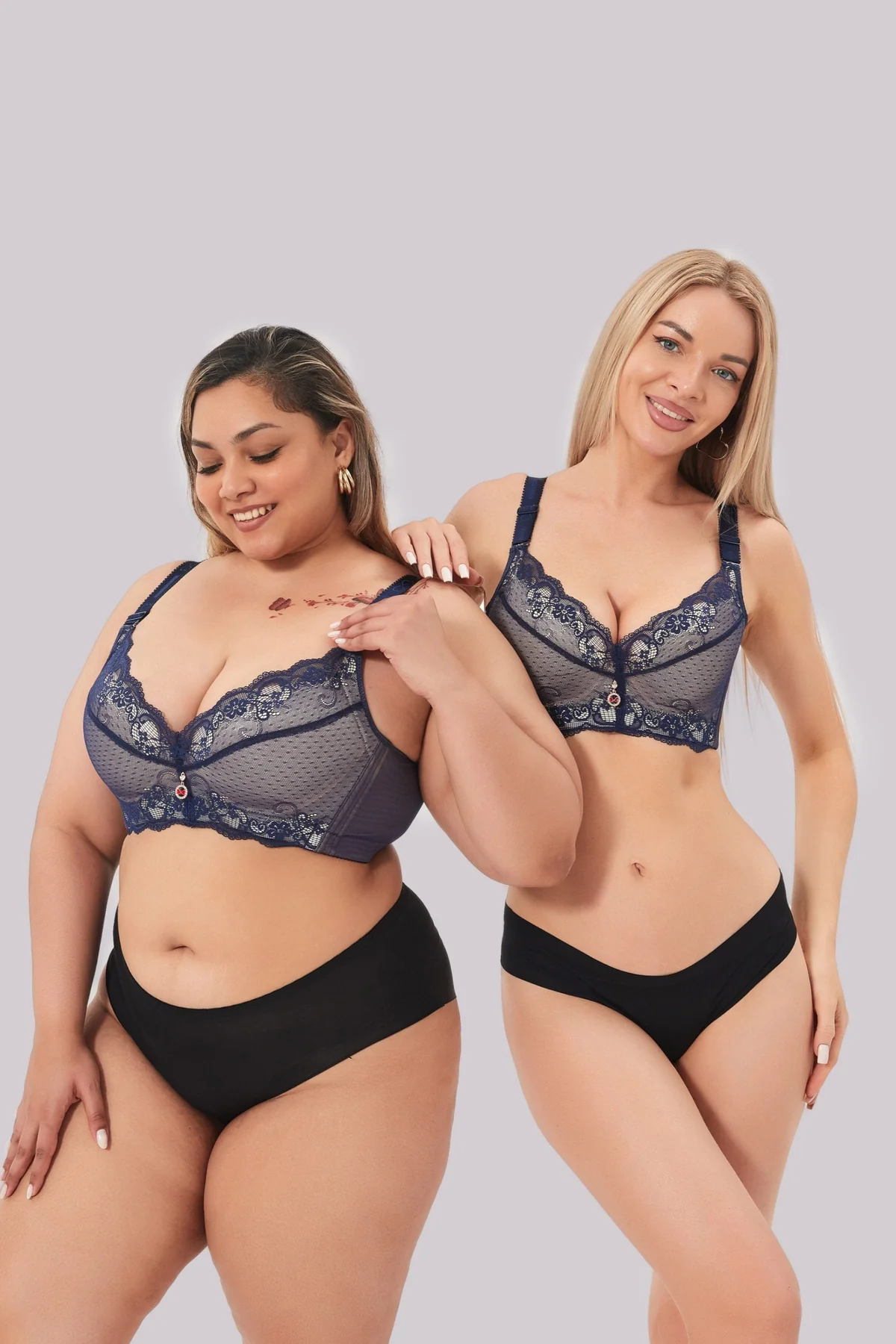 (BUY 1 GET 1 FREE)-EXTRA LIFT ULTIMATE LIFT STRETCH FULL FIGURE SEAMLESS LACE CUT OUT BRA