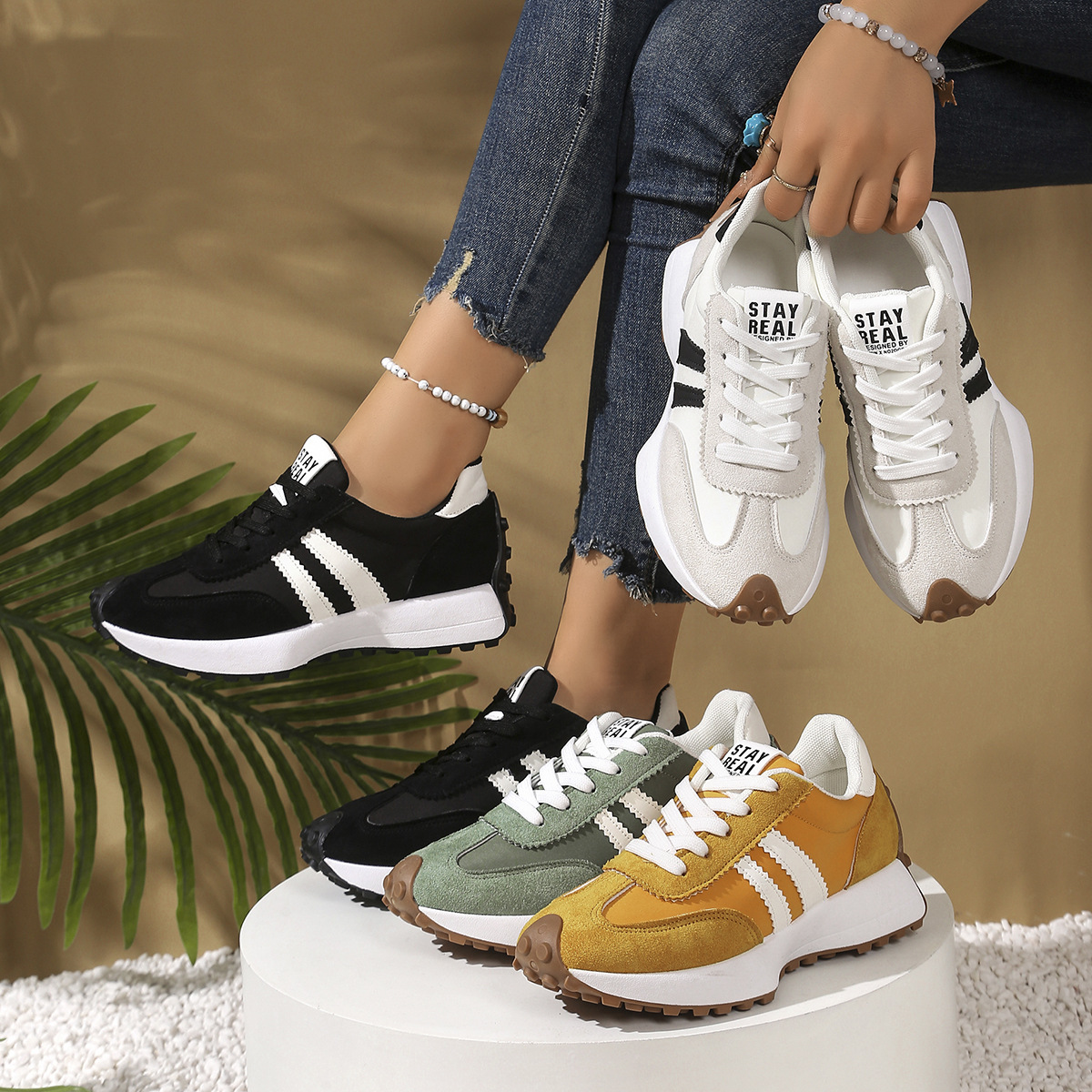 Women's Lace Up Platform Walking Sneaker