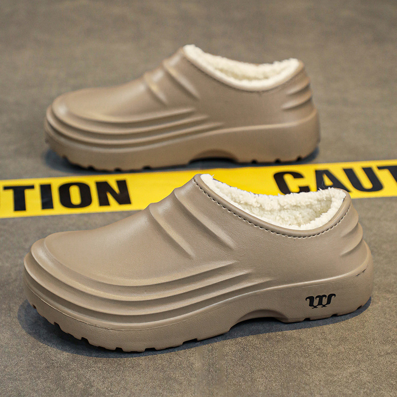 Plush Fleece Lining Rugged Non‑Slip Winter Slip‑On Shoes