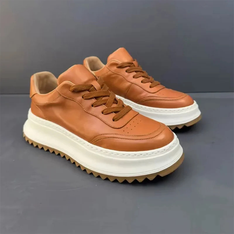 Retro Horsehide Soft Sole Casual Sneakers