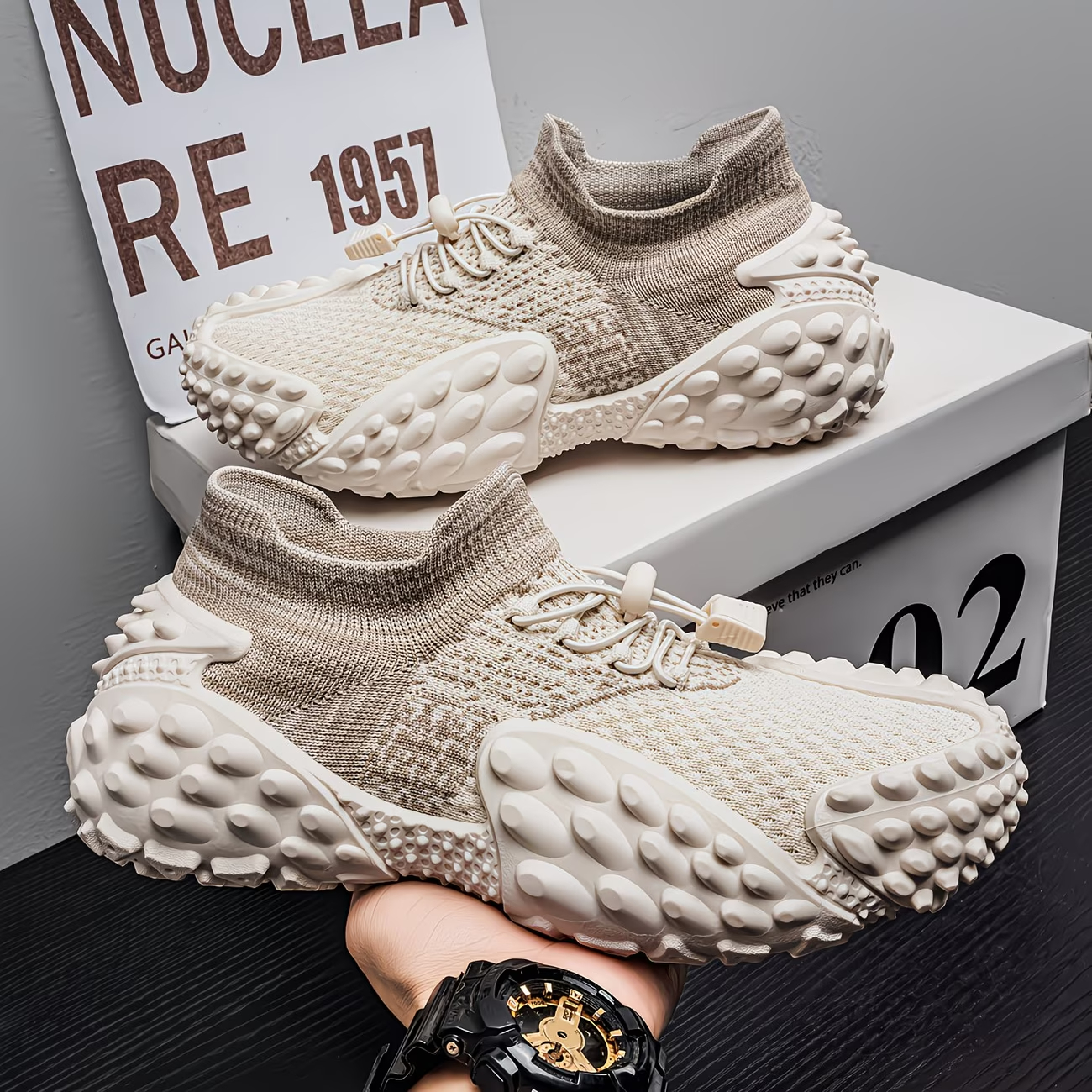 Men's breathable arch support sneakers