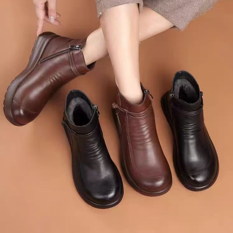 Luxe Fleece‑Lined Leather Ankle Boots, Comfort Platform Winter Booties for Women, Side Zip Warm Snow Ankle Boots