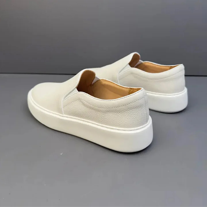 Retro Genuine Leather Breathable Soft Leather Casual Men's White Sneakers