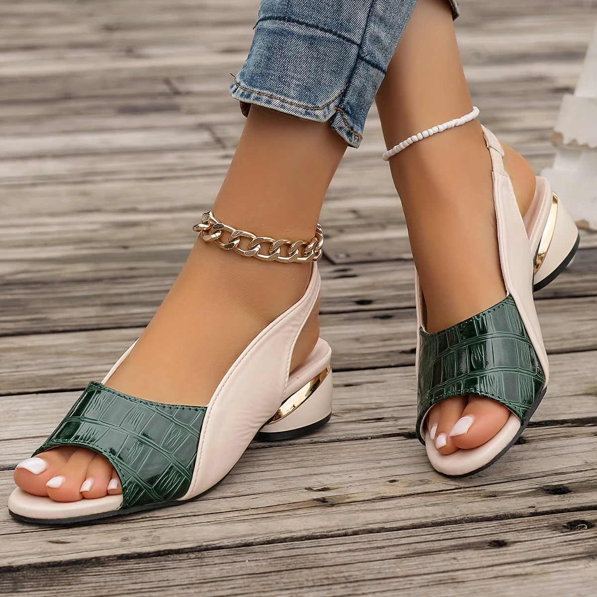 Women'S Two-Tone Sandals With Ankle Cushioning