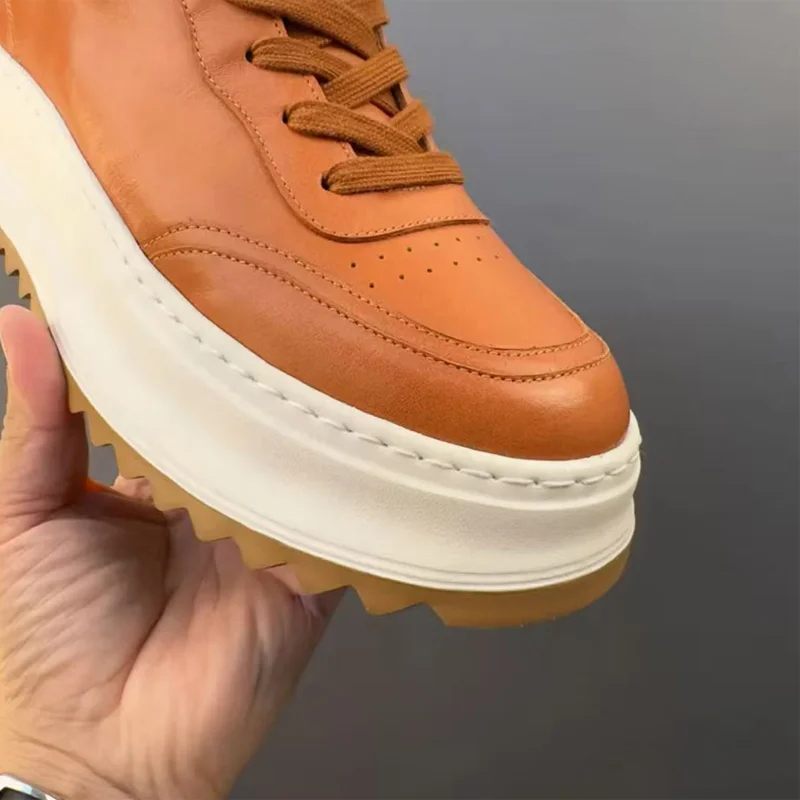 Retro Horsehide Soft Sole Casual Sneakers