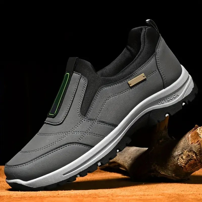 Men’s Lightweight Orthopedic Sneakers