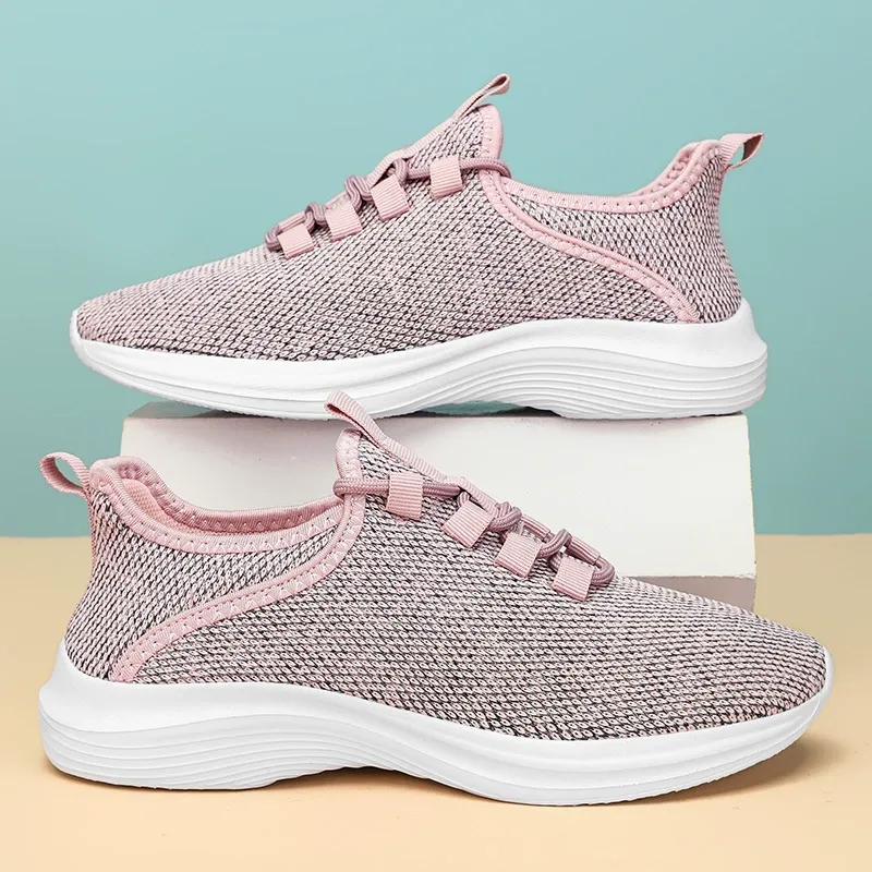 Women's Breathable Lace-up Running Shoes