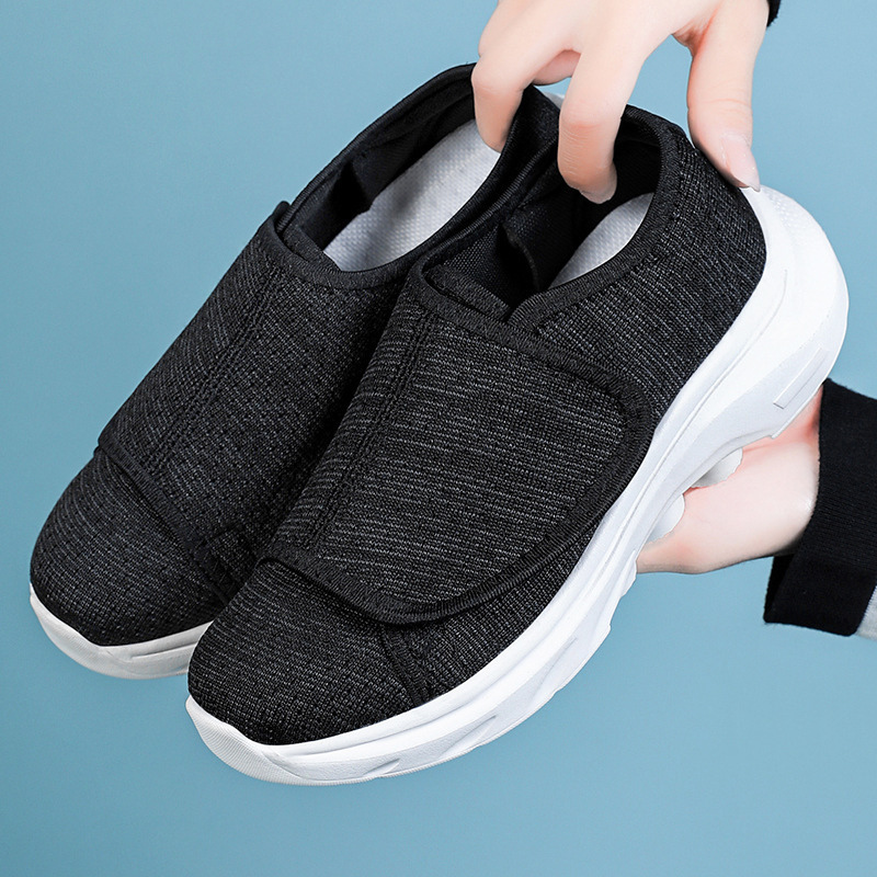 Lightweight Wide Fit Breathable Women's Walking Shoes