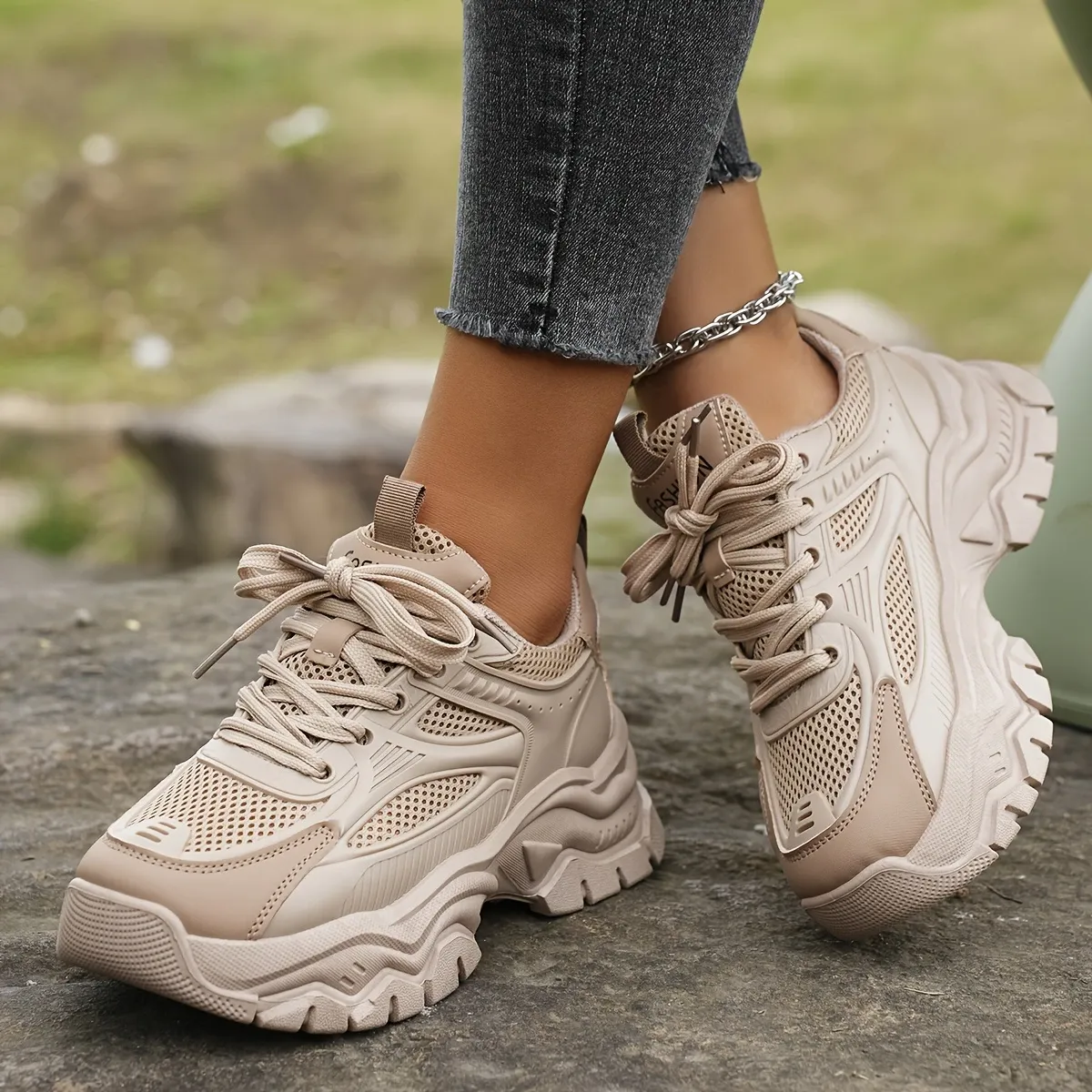Womens Lightweight Platform Mesh Sneakers