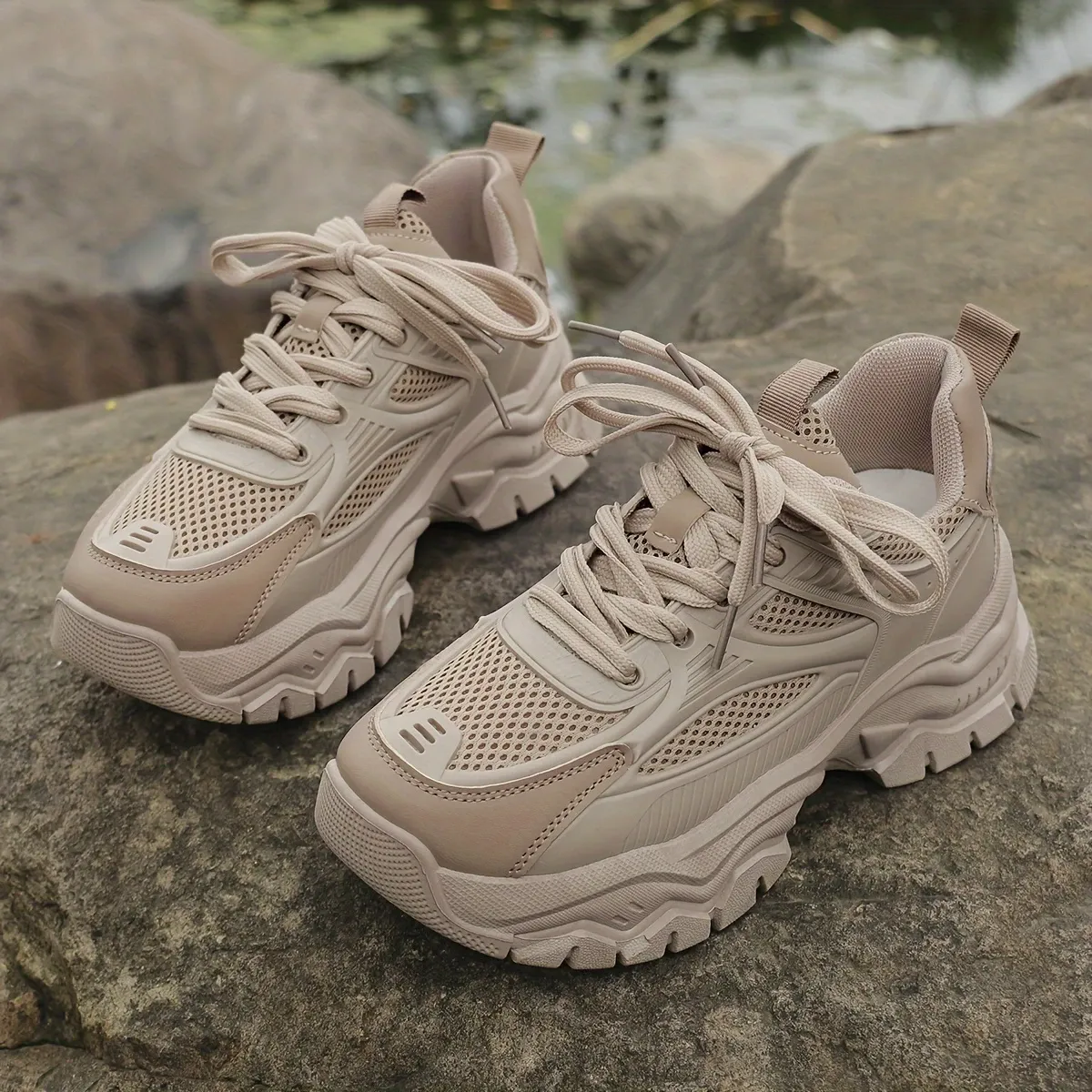 Womens Lightweight Platform Mesh Sneakers