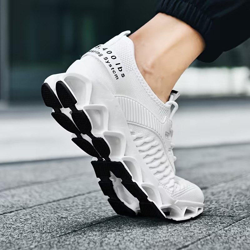 Men's Breathable Lightweight And Comfortable Road Running Shoes