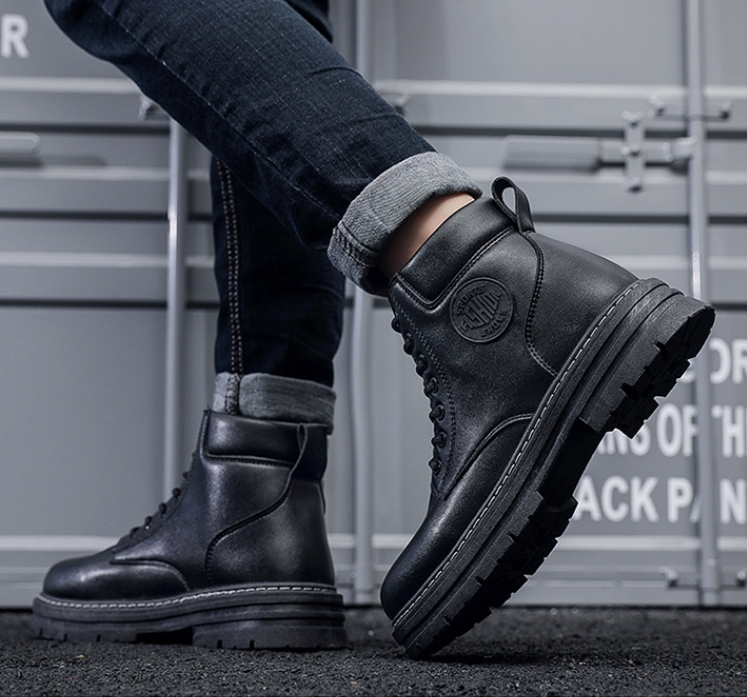 MEN’S WATERPROOF HIKE LEATHER BOOTS