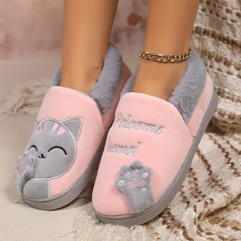 Women's cartoon lucky cat warm cotton shoes