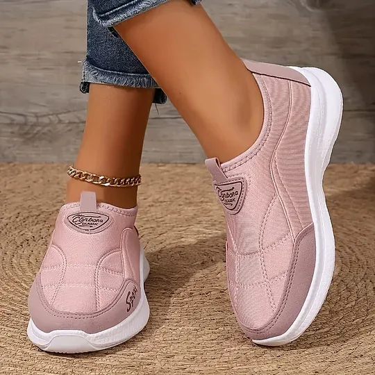 🔥Women's Lightweight Breathable Soft-Soled Sneakers
