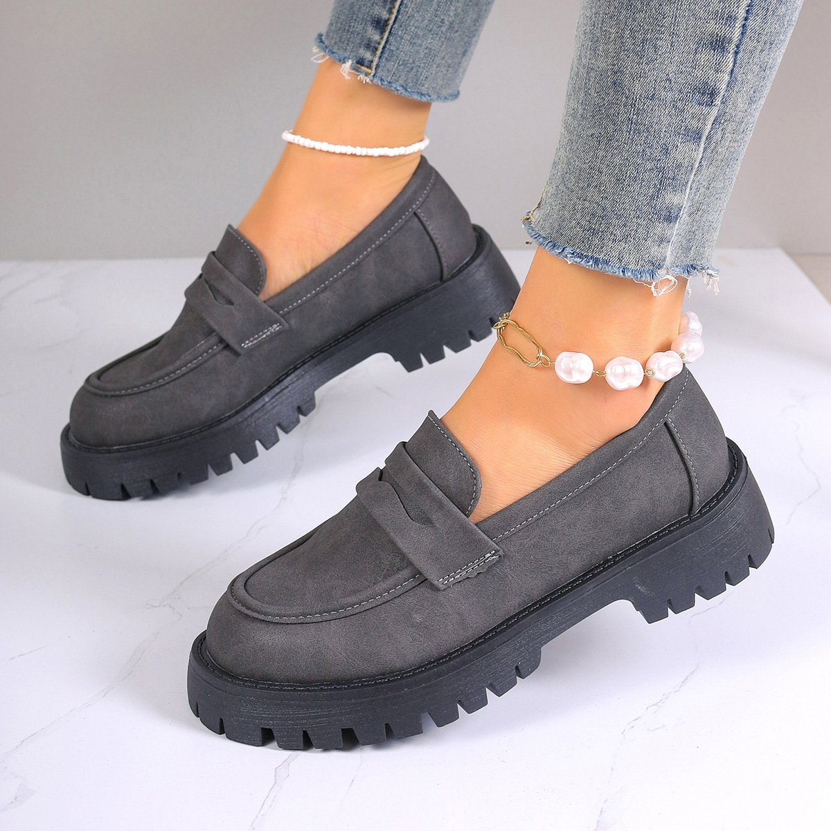 🔥Last Day Promotion 50% OFF - Women's Fashion Thick Sole Loafers