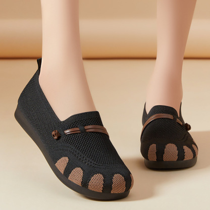 lady's soft sole casual shoes