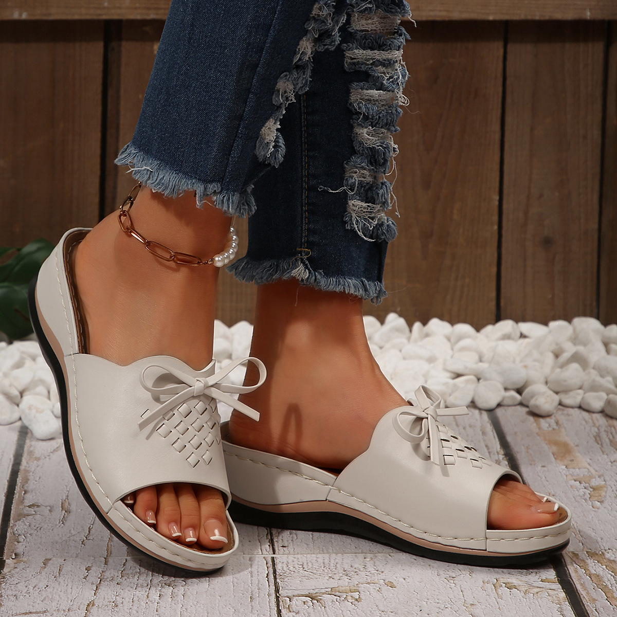 🔥HOT SALE🔥Women's Retro Comfortable Non-slip Wedge Sandals - Buy 2 get free shipping