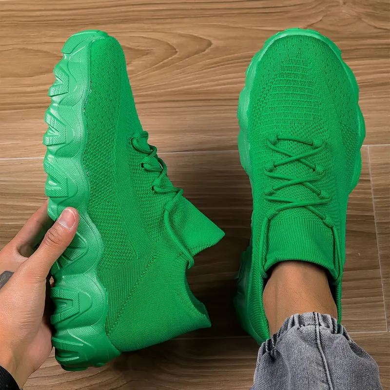 Men's knitted breathable and comfortable non-slip lace-up sneakers