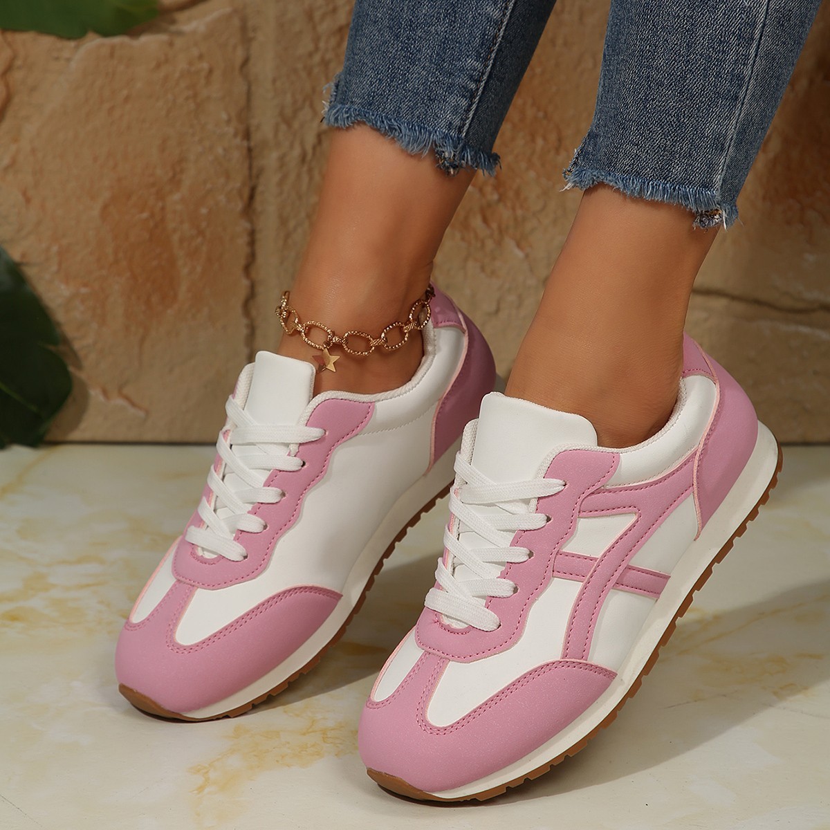 🔥Hot Sale🔥Women's fashionable, lightweight and comfortable casual sneakers - Buy 2 get free shipping