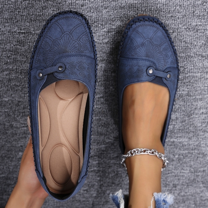 🔥🔥2025 New Women's Vintage Style Flat Shoes-Buy 2 get free shipping