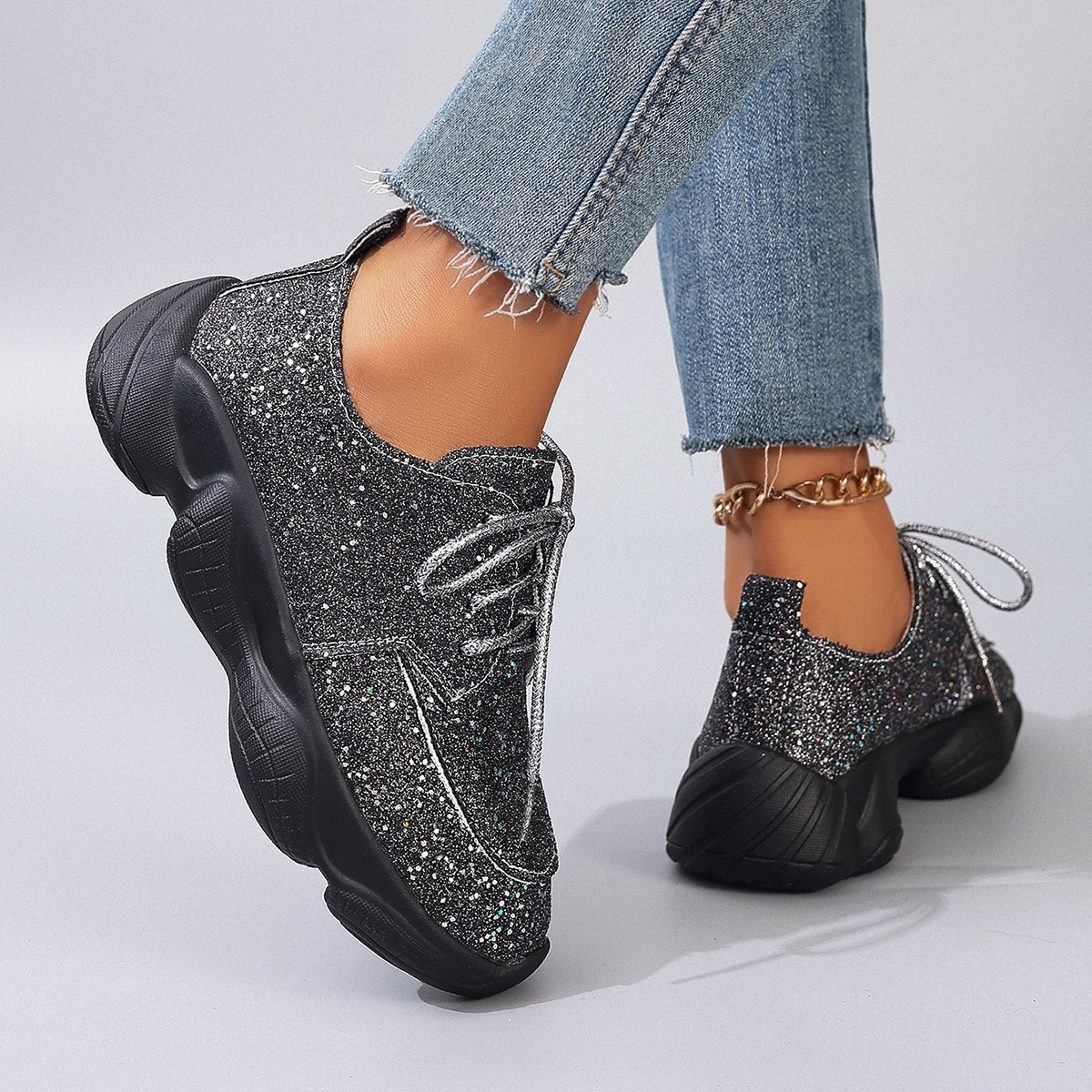 2025 new lace-up casual sports thick-soled shoes