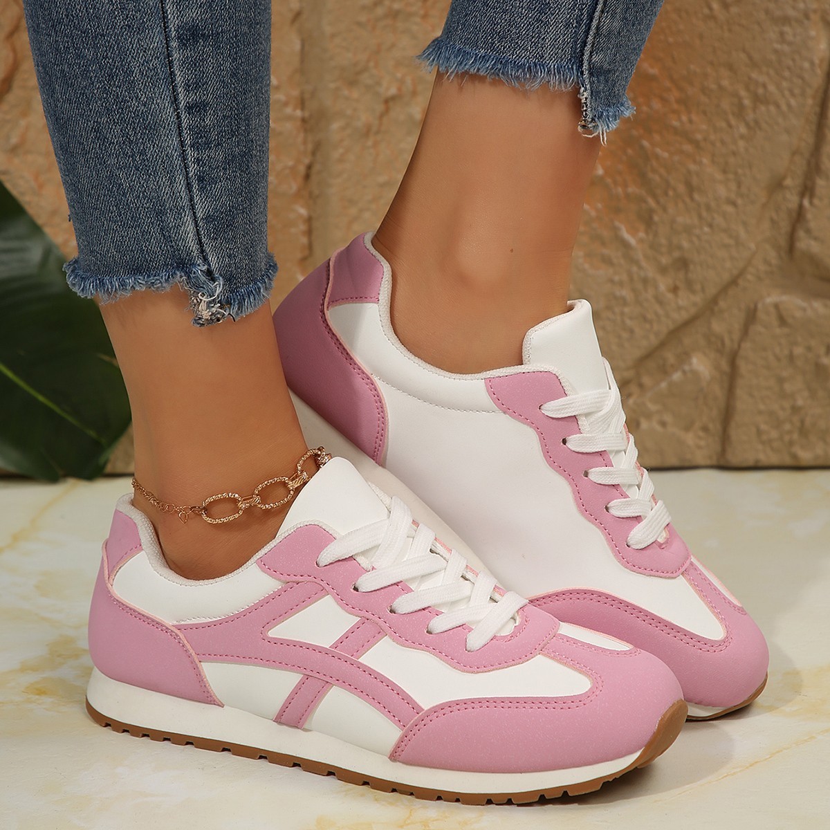 🔥Hot Sale🔥Women's fashionable, lightweight and comfortable casual sneakers - Buy 2 get free shipping