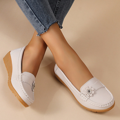 🔥Hot Sale🔥Women's soft sole comfortable leather shoes - Buy 2 get free shipping