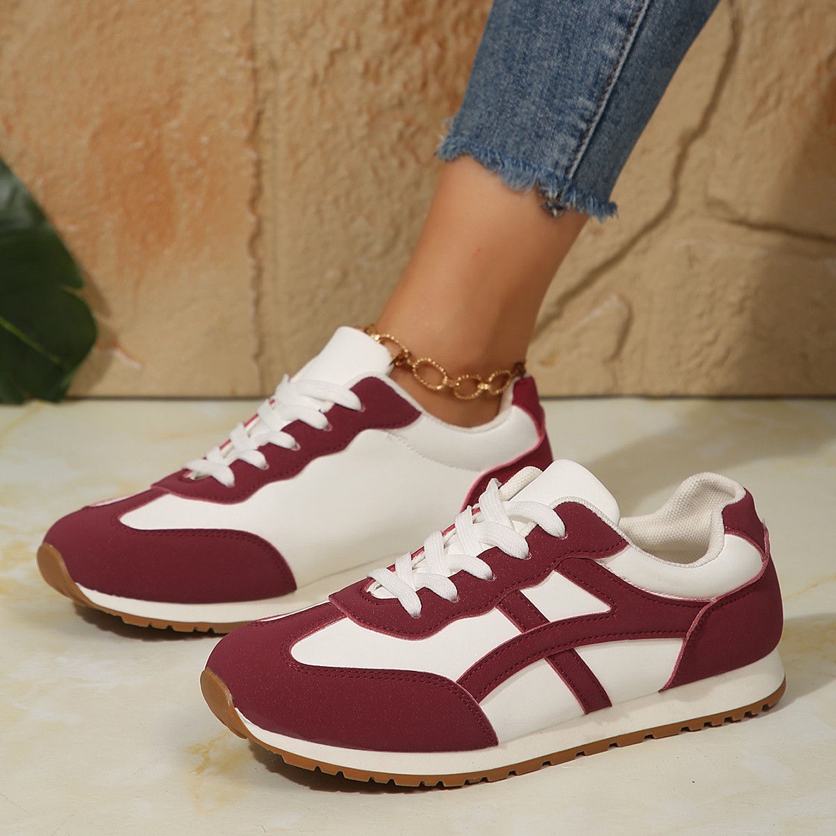 🔥Hot Sale🔥Women's fashionable, lightweight and comfortable casual sneakers - Buy 2 get free shipping