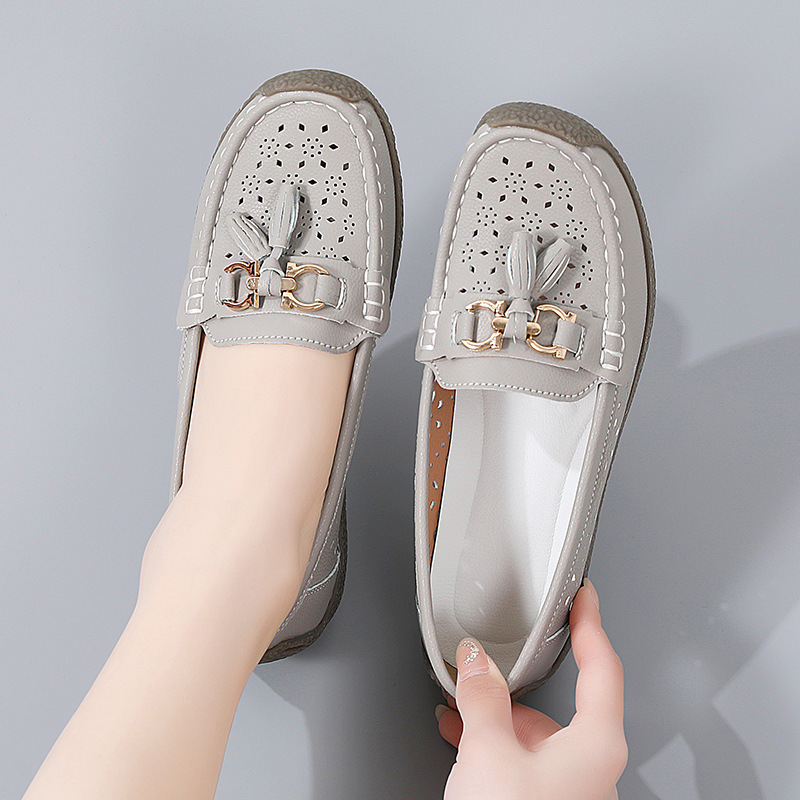 🔥Hot Sale🔥Women's Summer Soft Sole Breathable Comfortable Leather Shoes - Buy 2 Pairs Free Shipping