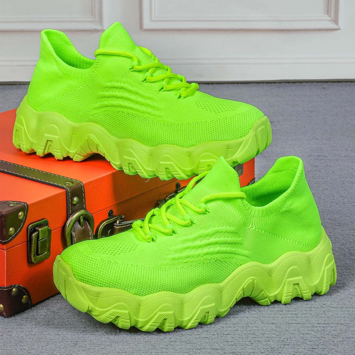 Women's knitted breathable and non-slip height increasing(1.96in) sneakers 