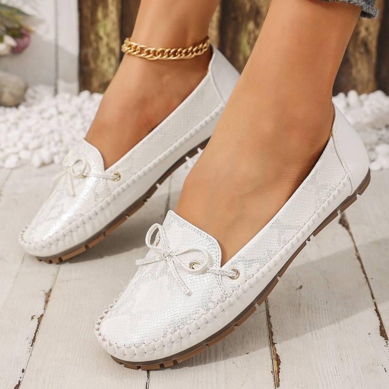 🔥Last Day Promotion 50% OFF - Women's Comfortable Soft Vintage Style Leather Flat Loafers