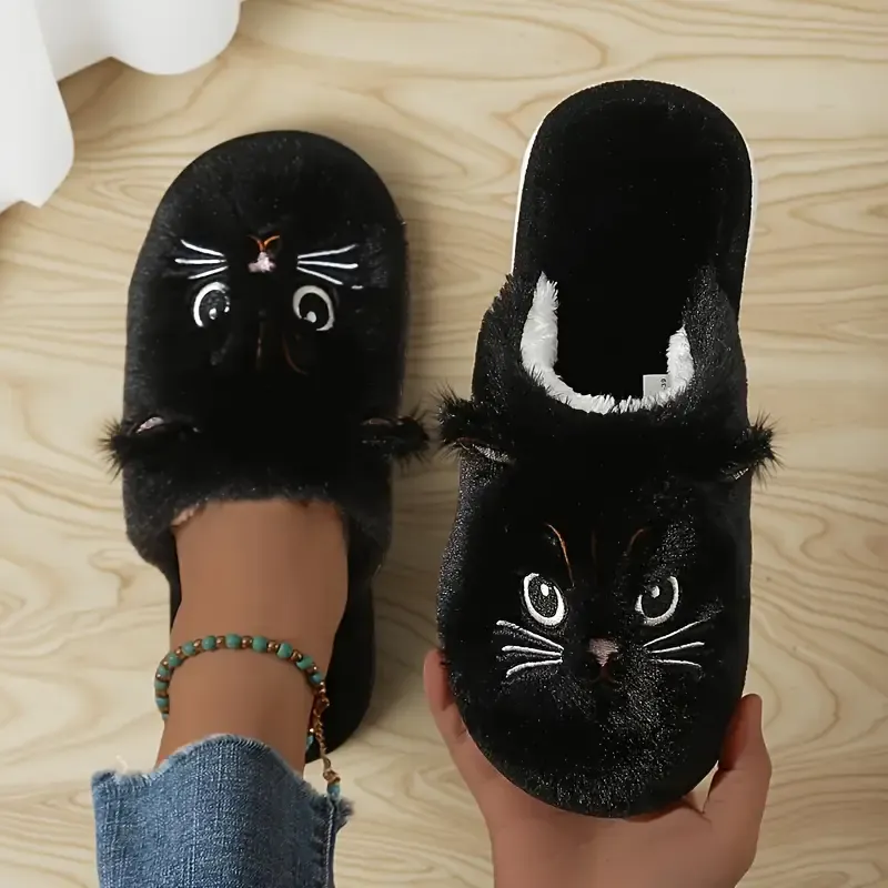 Women's Cute Cartoon Cat Plush Slippers