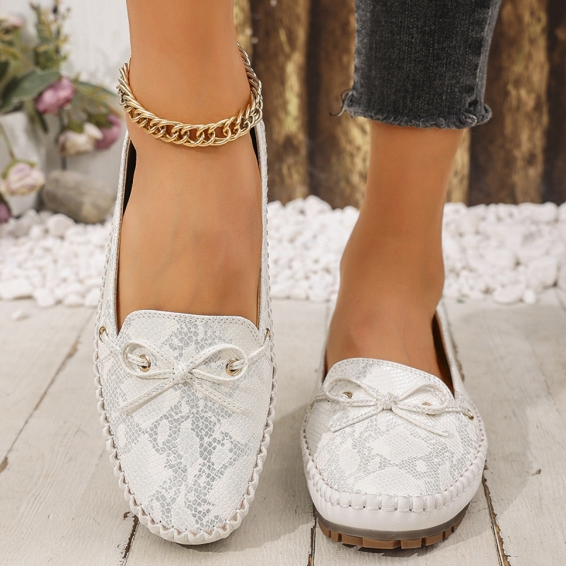 🔥Last Day Promotion 50% OFF - Women's Comfortable Soft Vintage Style Leather Flat Loafers