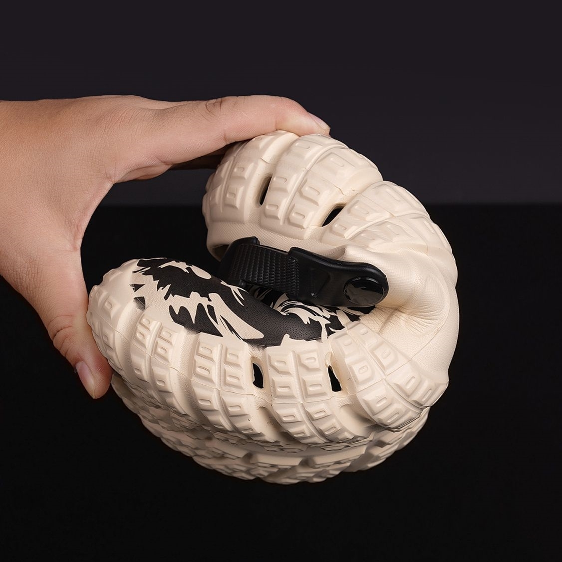 Women's/Men's summer thick-soled non-slip crocs