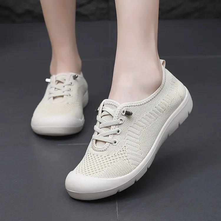2025 New Women's Lightweight Breathable Walking Shoes