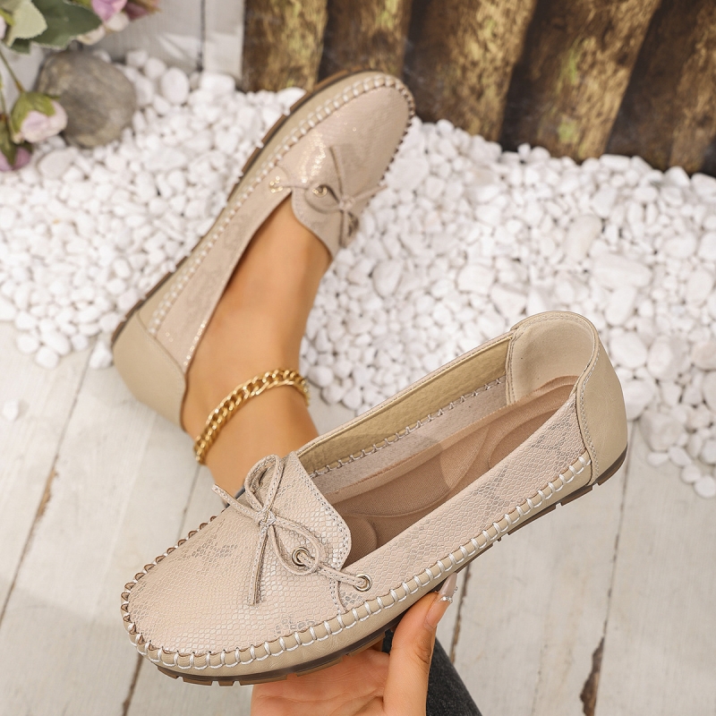 🔥Last Day Promotion 50% OFF - Women's Comfortable Soft Vintage Style Leather Flat Loafers