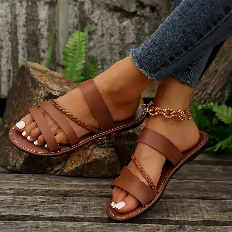 🔥2025 new women's flat sandals